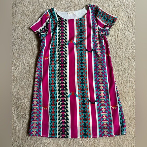 Everly Multi Colored Dress. Size Small. - Picture 1 of 3